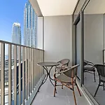 Elegant 1 Bedroom In Creek Edge