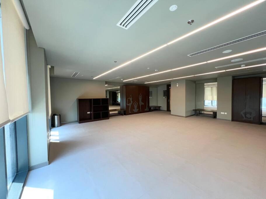 Elegant 1 Bedroom In Creek Edge Apartment Dubai