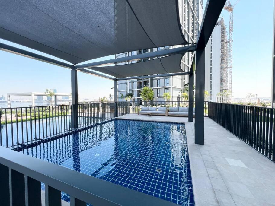 Elegant 1 Bedroom In Creek Edge * Dubai
