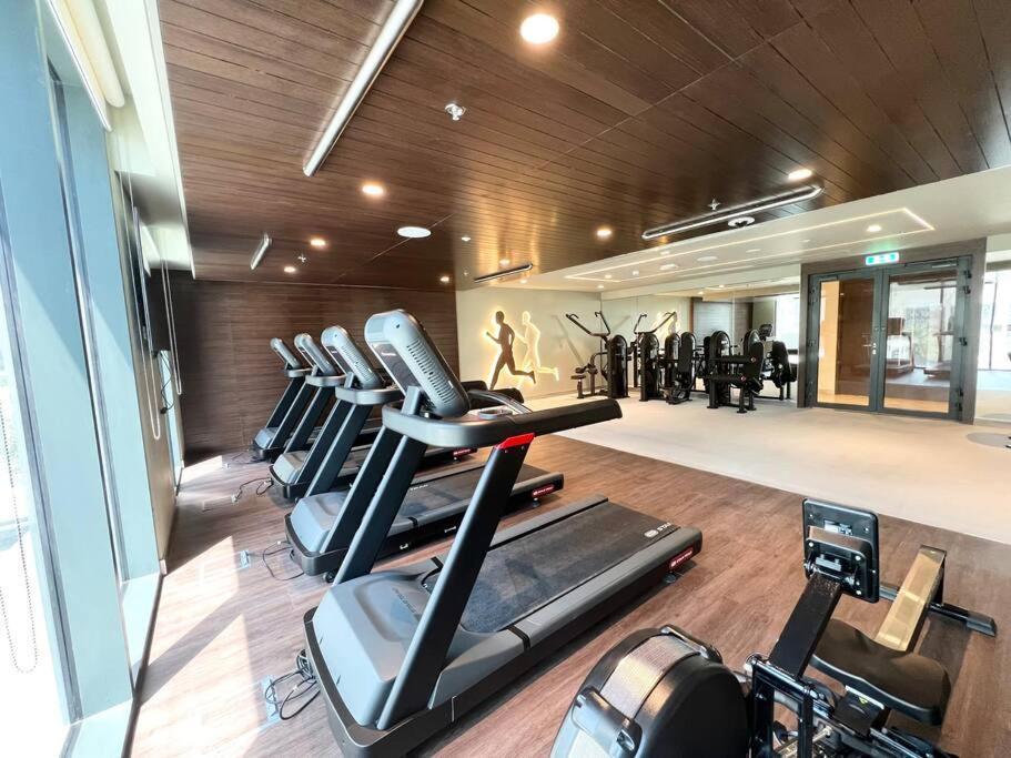 Elegant 1 Bedroom In Creek Edge * Dubai