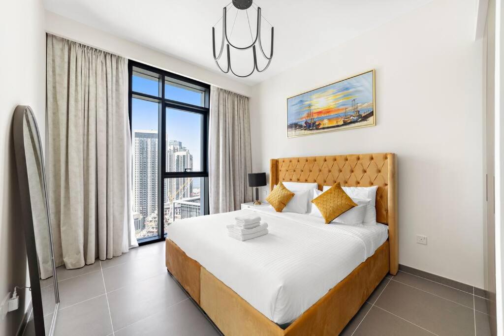 Elegant 1 Bedroom In Creek Edge Apartment Dubai
